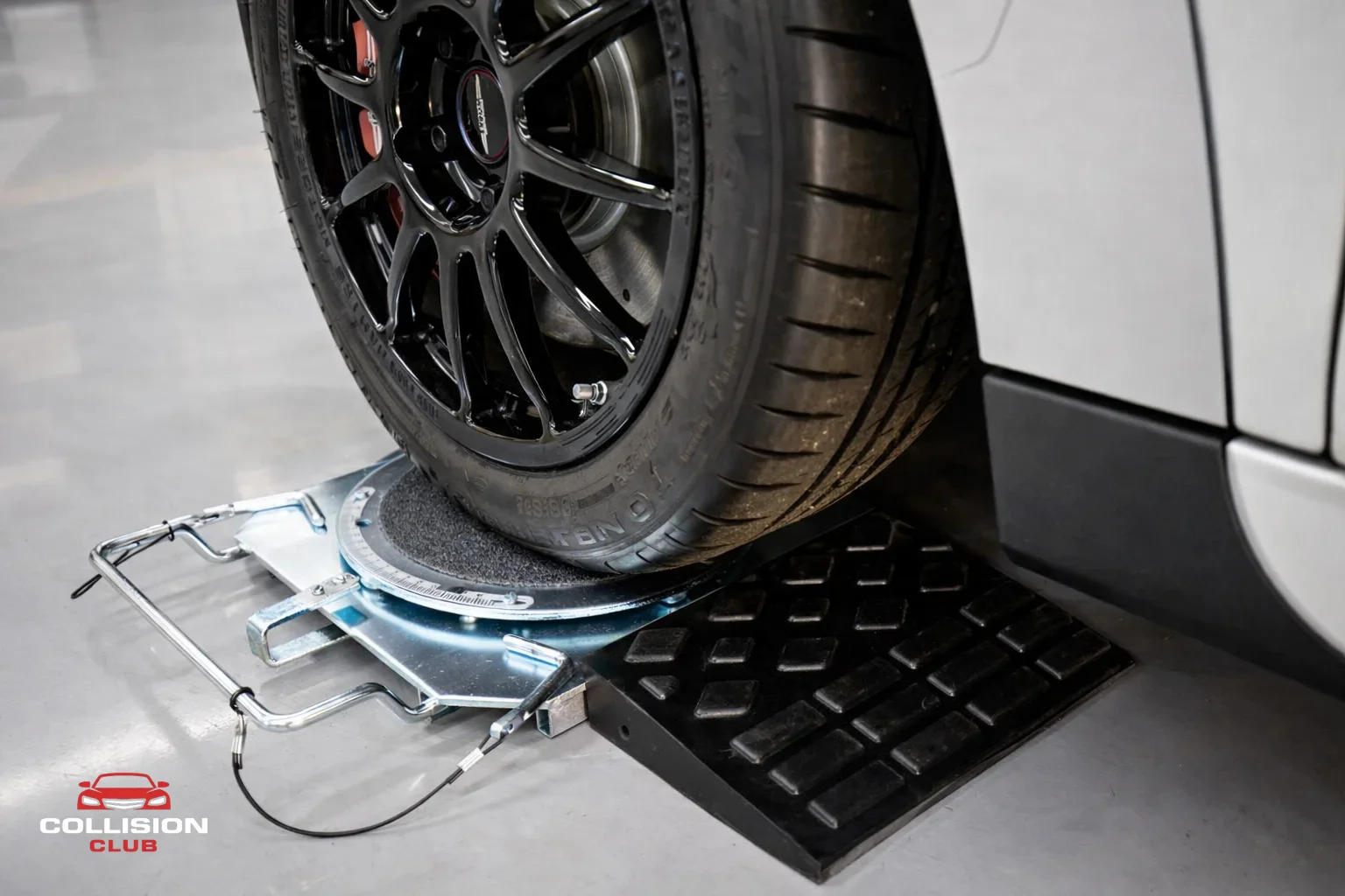 Wheel Alignment vs Wheel Balancing: What’s the Difference?